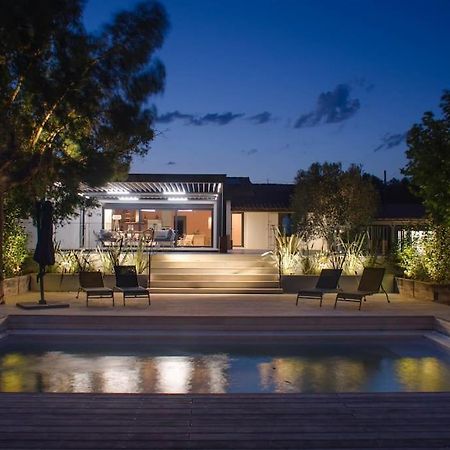 Villa Des Jacinthes Tarascon Buitenkant foto