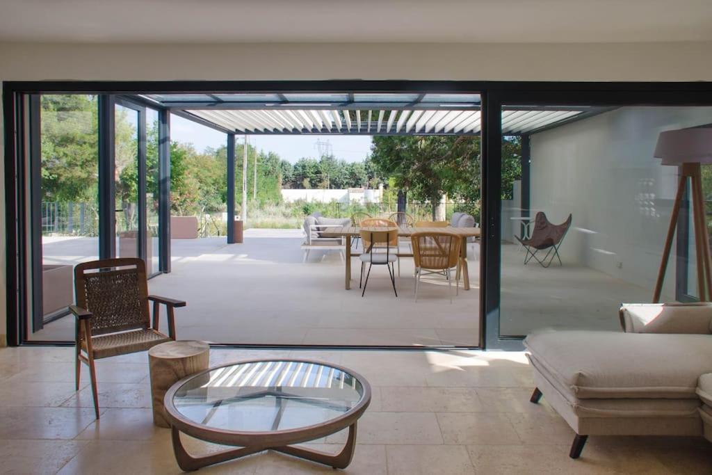 Villa Des Jacinthes Tarascon Buitenkant foto
