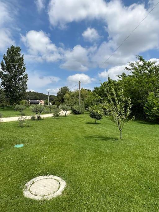 Villa Des Jacinthes Tarascon Buitenkant foto