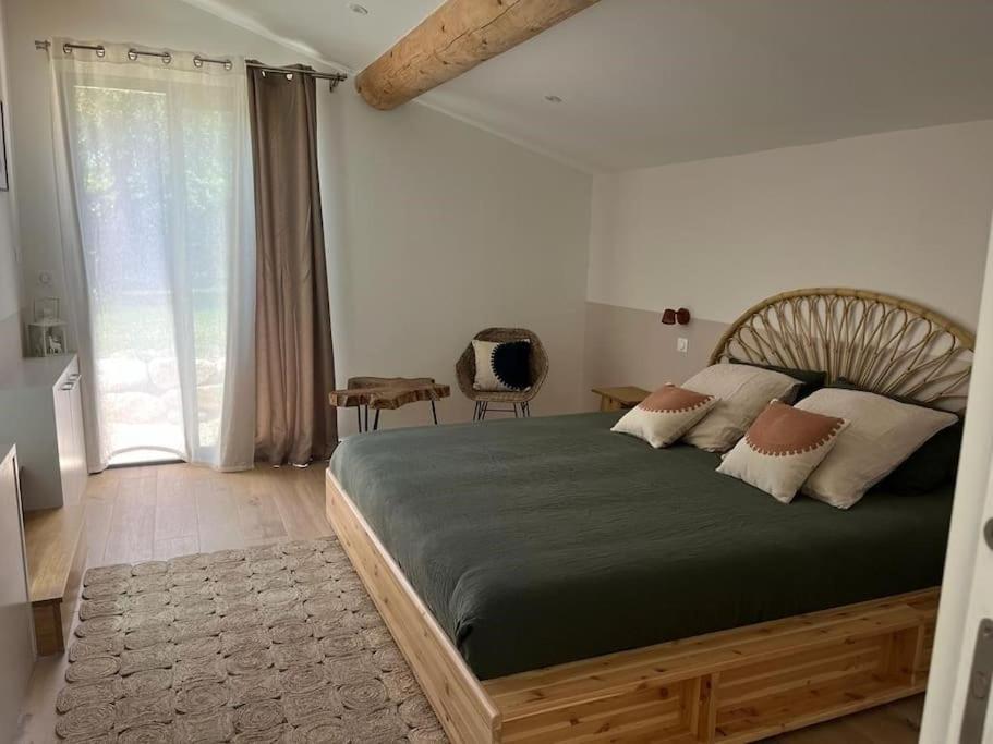 Villa Des Jacinthes Tarascon Buitenkant foto