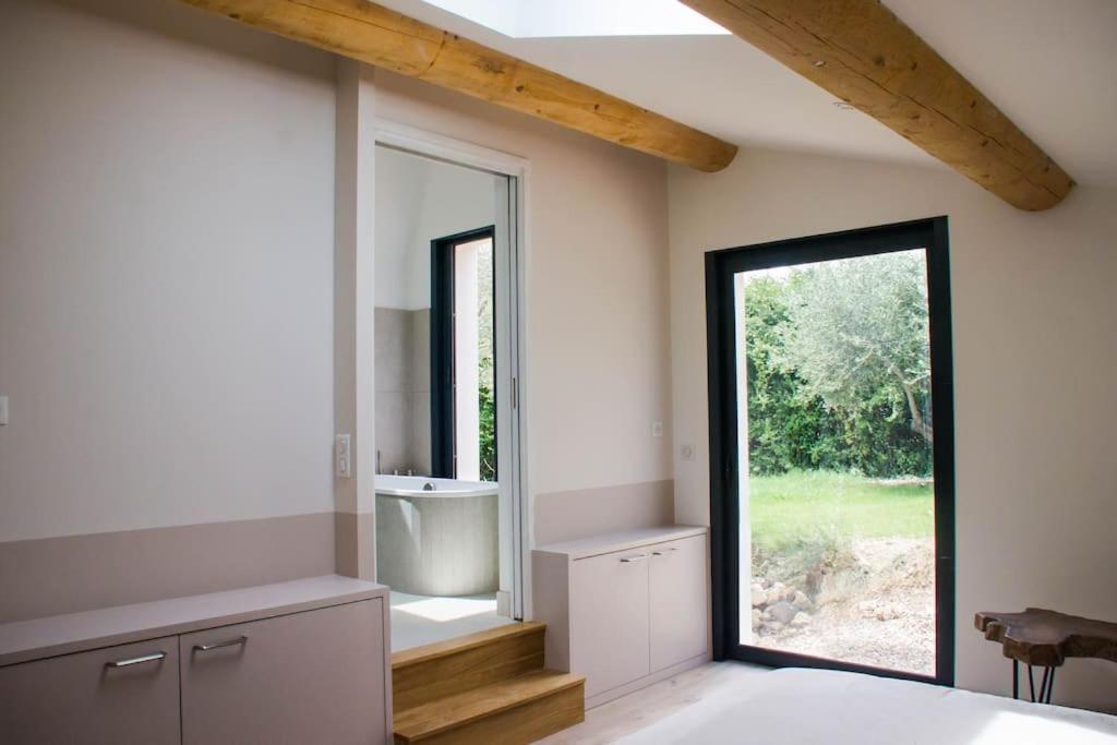 Villa Des Jacinthes Tarascon Buitenkant foto
