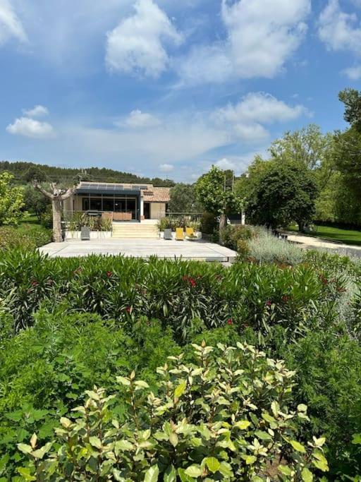 Villa Des Jacinthes Tarascon Buitenkant foto